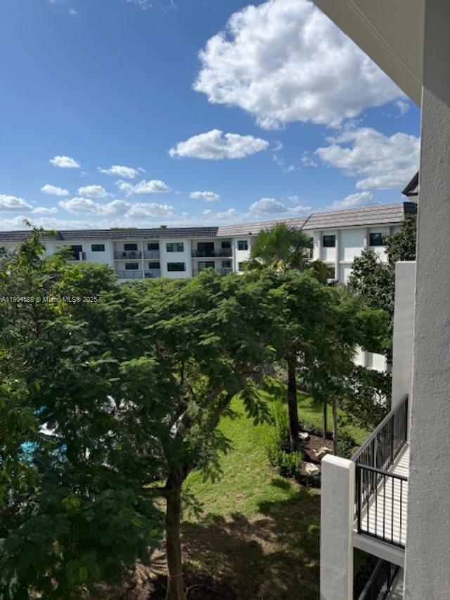 900 River Reach Dr # 502