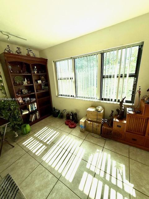 900 River Reach Dr # 502