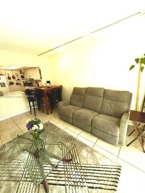 900 River Reach Dr # 502