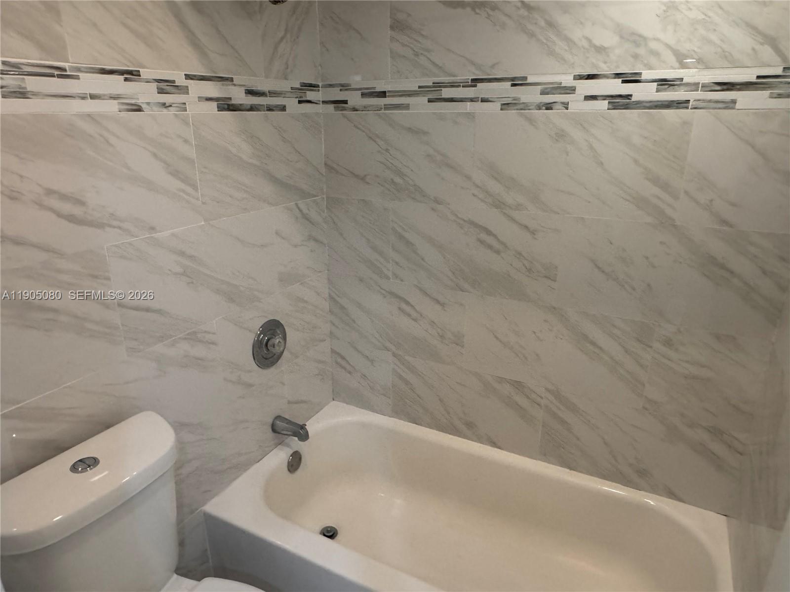 4855 SW 152nd Ct # 44 Unit: F-44