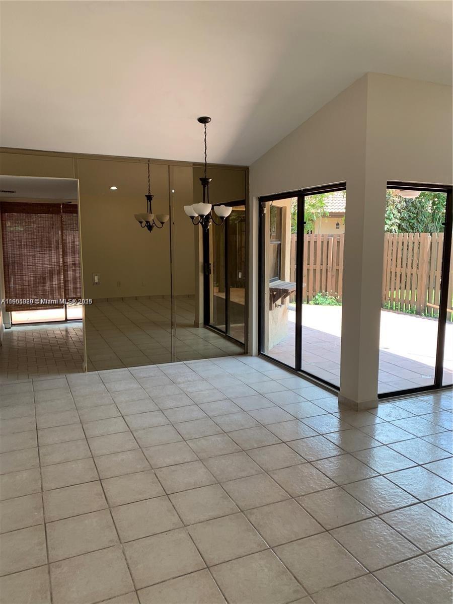 4855 SW 152nd Ct # 44 Unit: F-44