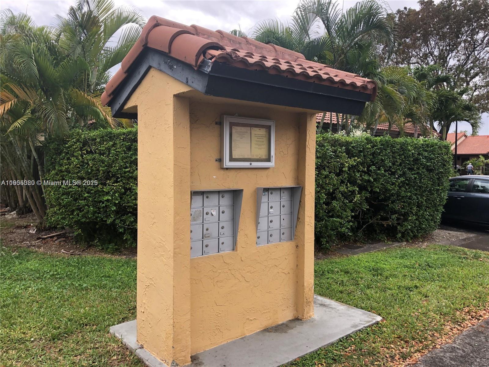 4855 SW 152nd Ct # 44 Unit: F-44