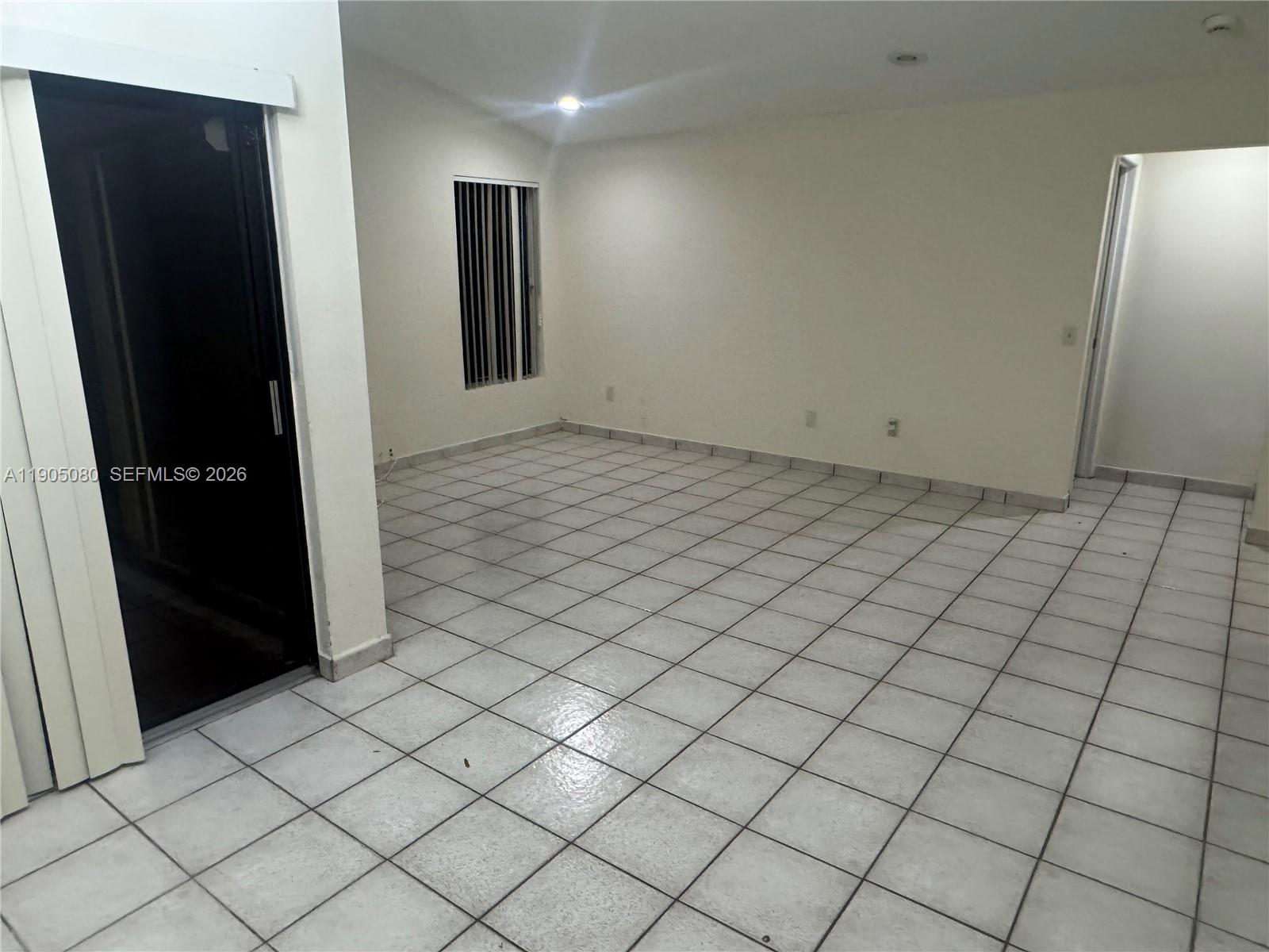 4855 SW 152nd Ct # 44 Unit: F-44