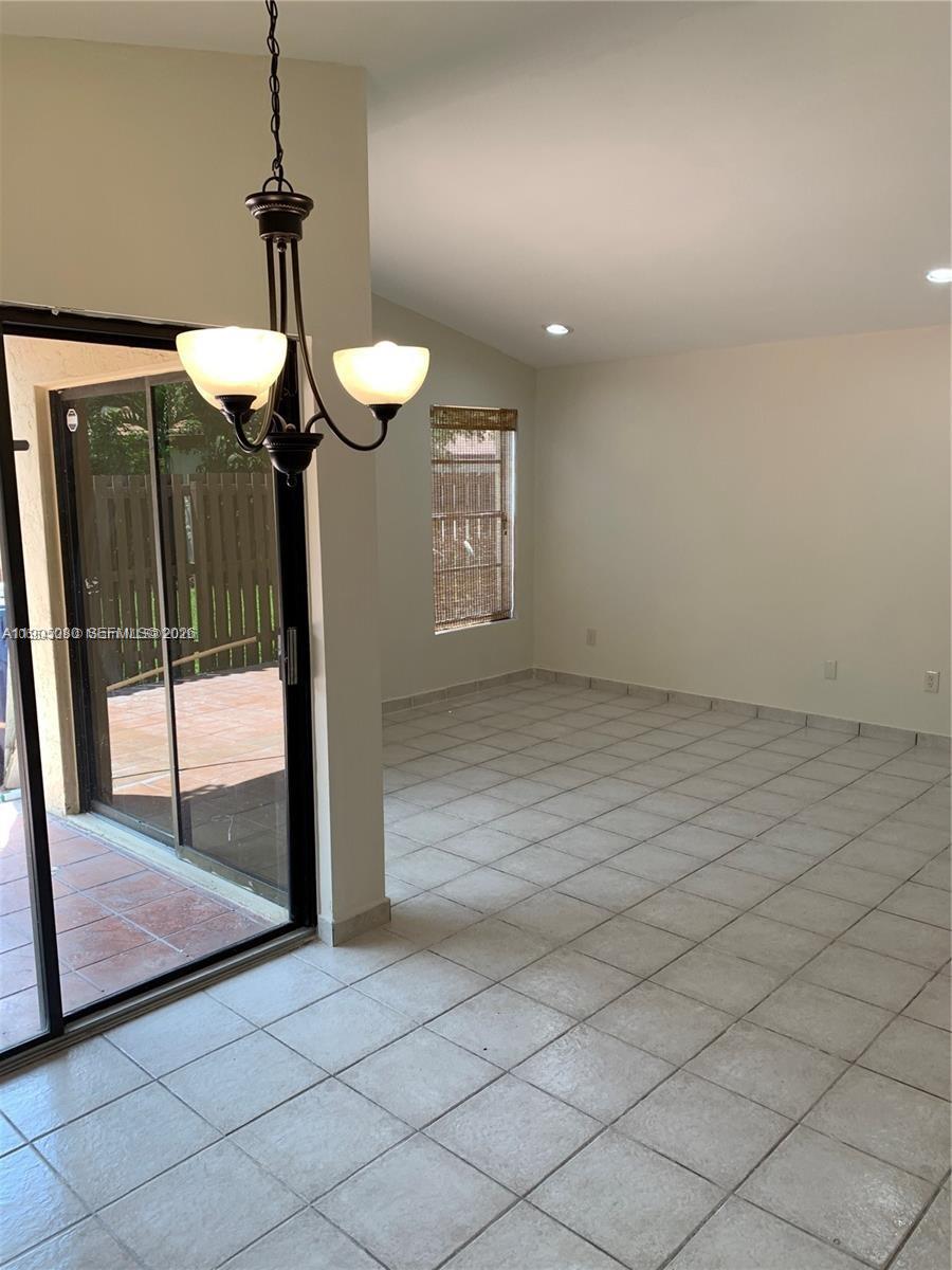 4855 SW 152nd Ct # 44 Unit: F-44