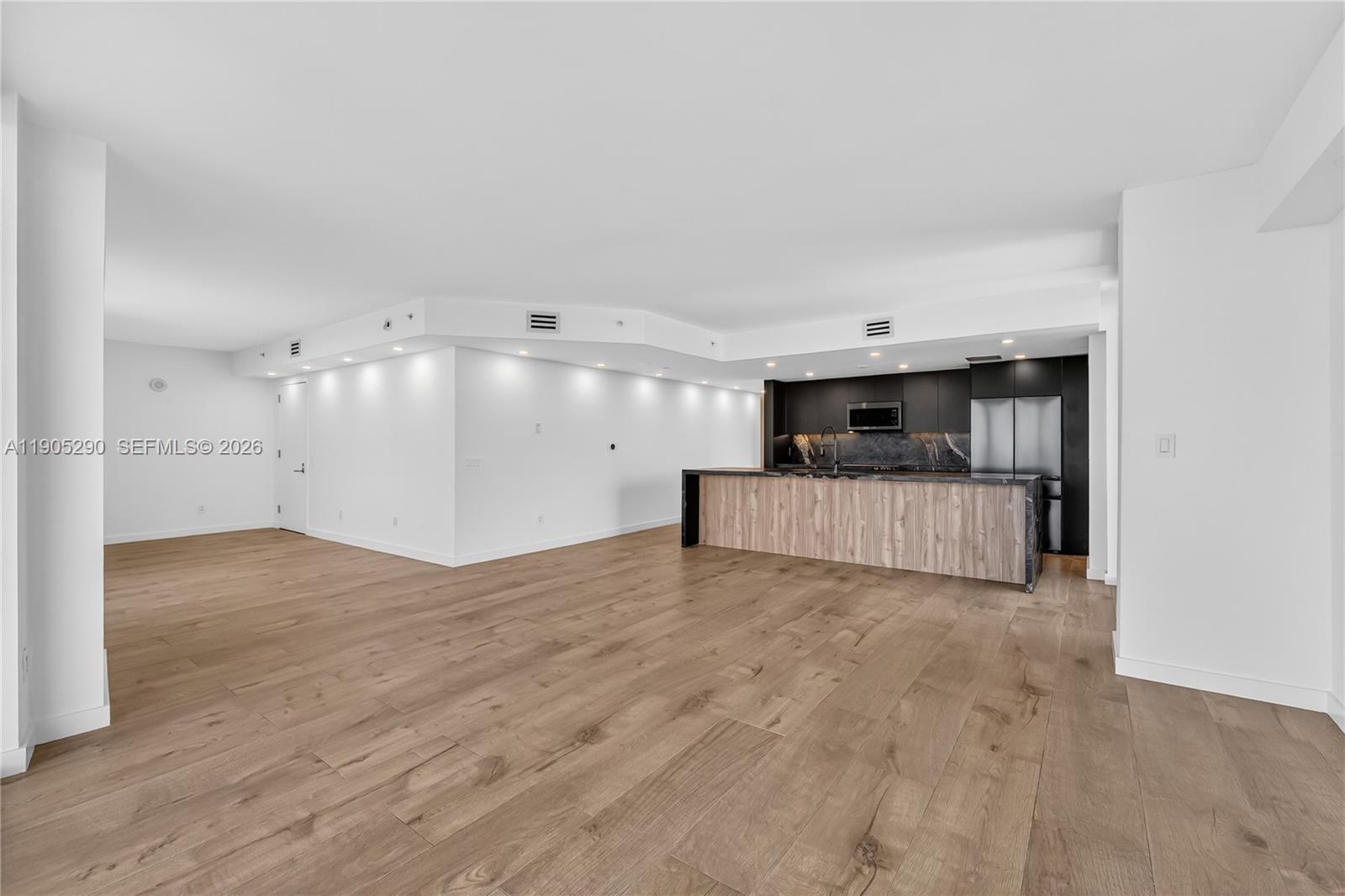 4250 Biscayne Blvd # 1502