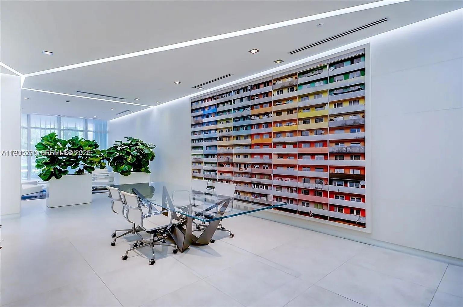 4250 Biscayne Blvd # 1502