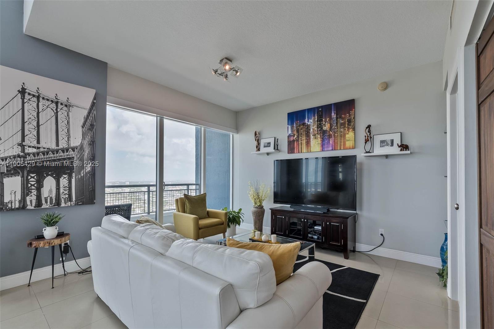 60 SW 13th St # 3401