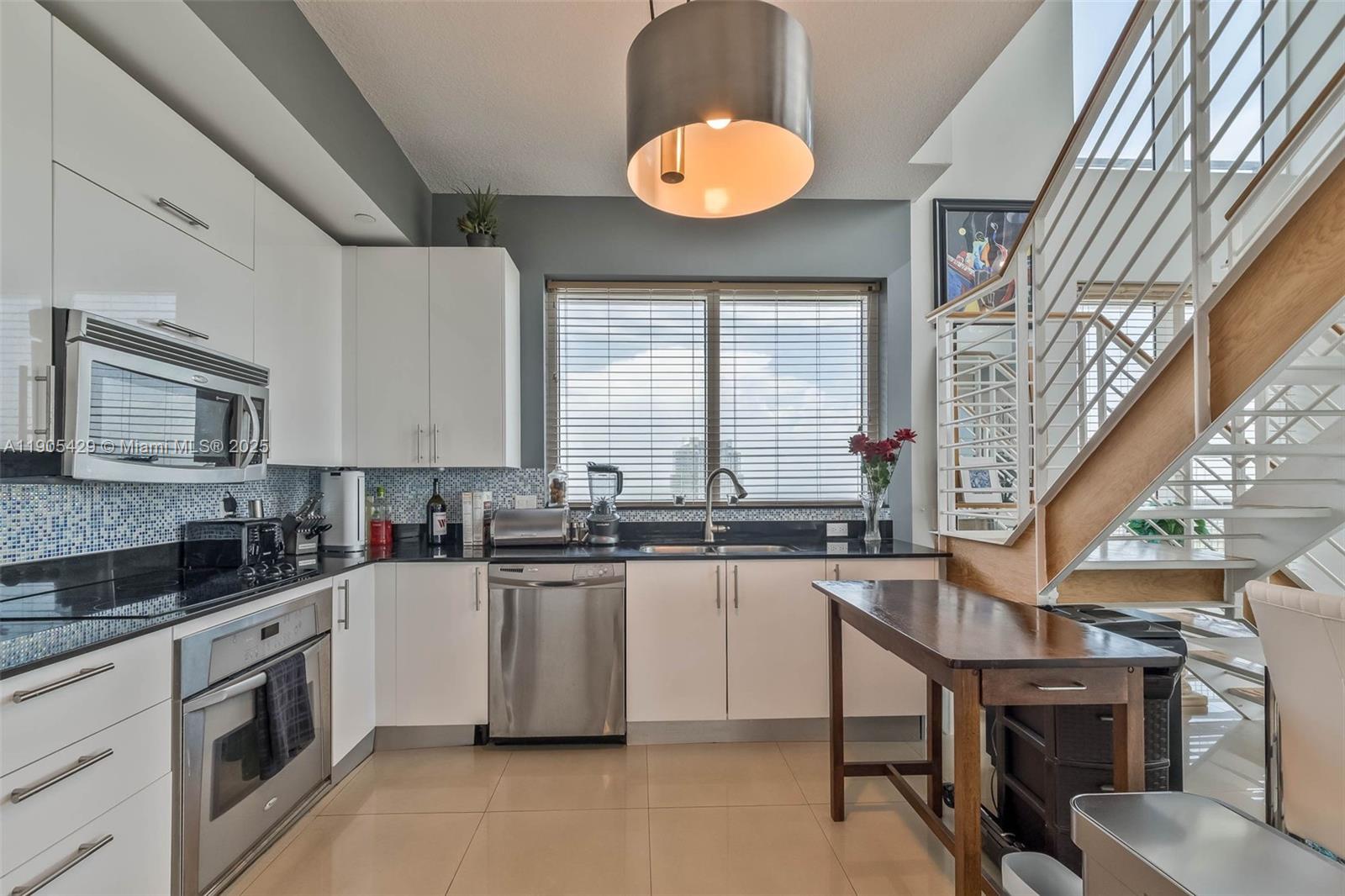 60 SW 13th St # 3401