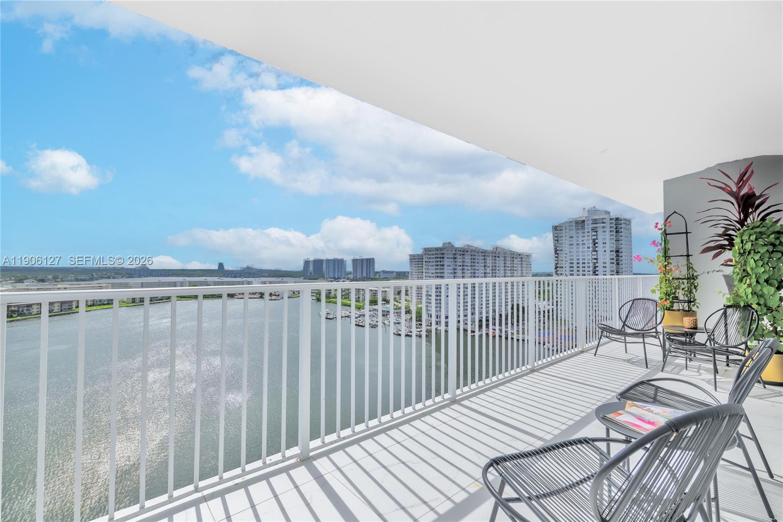  Unit: 1516W