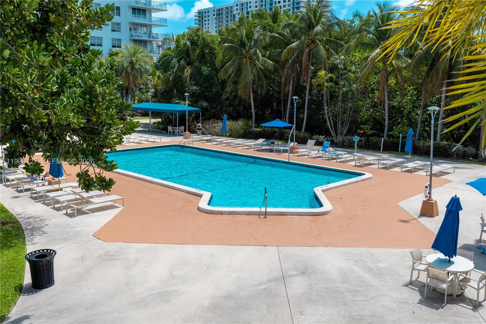  Unit: 1516W