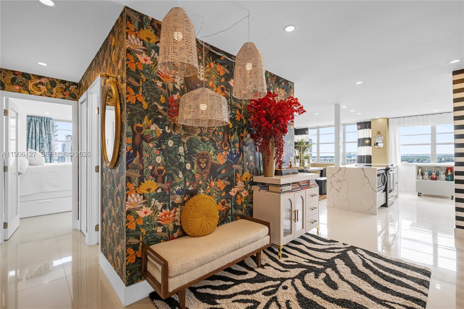 Unit: 1516W