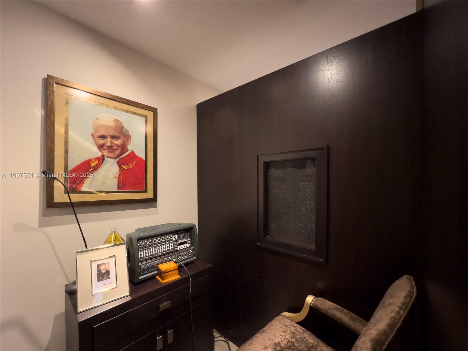 Via A Tanda Urban Rincon Del Valle