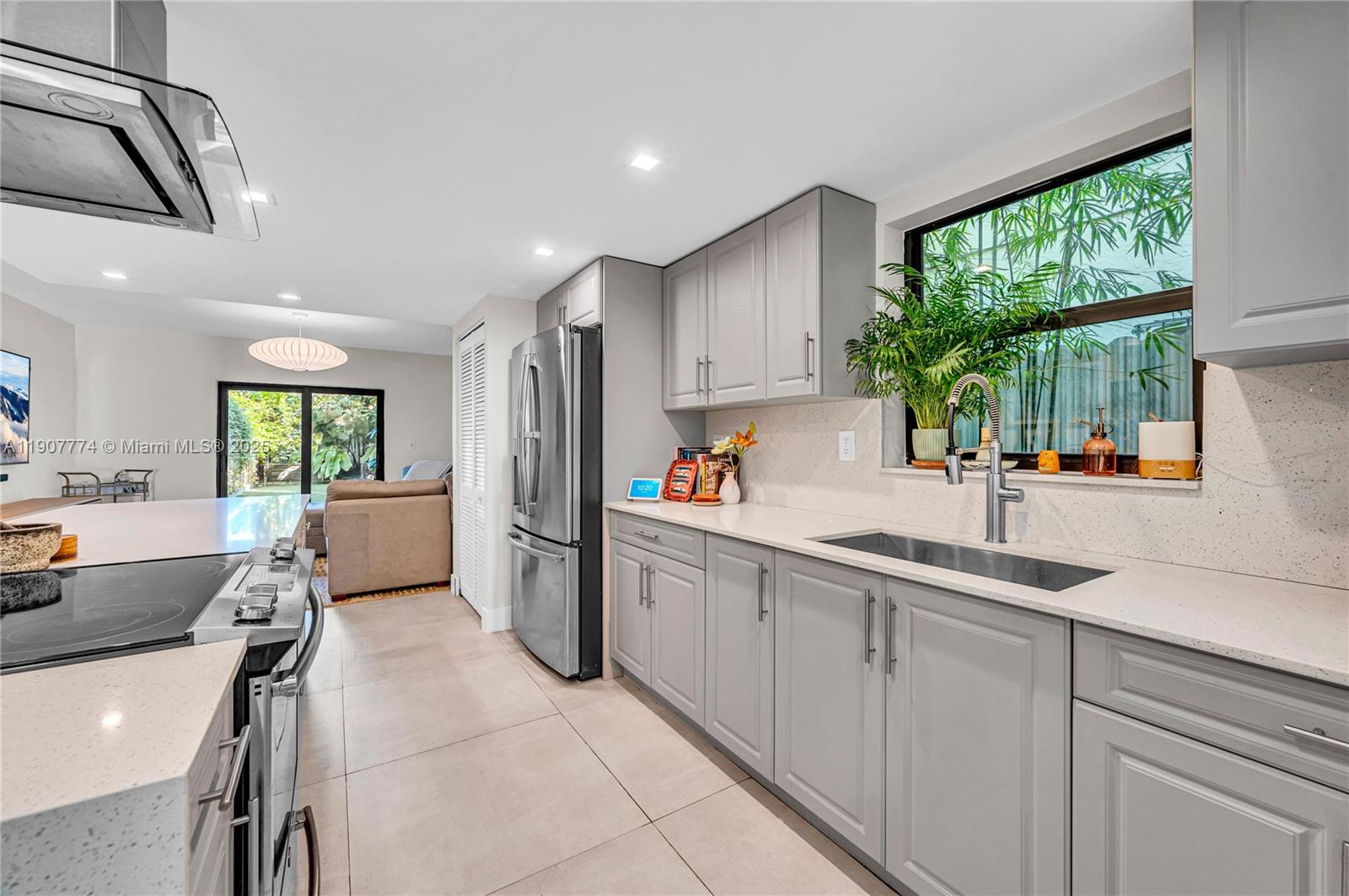 2965 SW 25th Ter # 2965