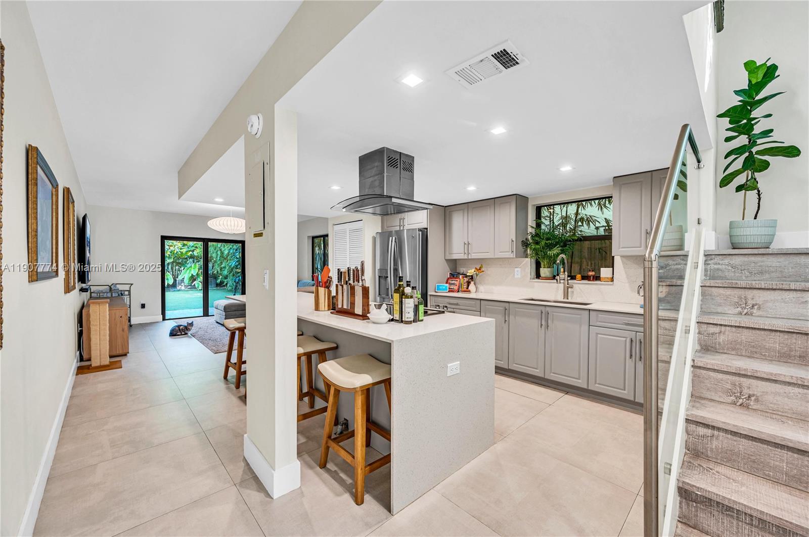 2965 SW 25th Ter # 2965