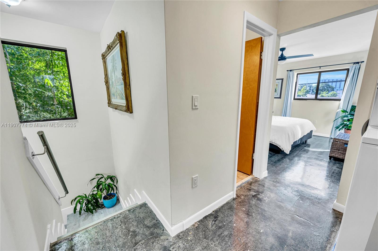 2965 SW 25th Ter # 2965