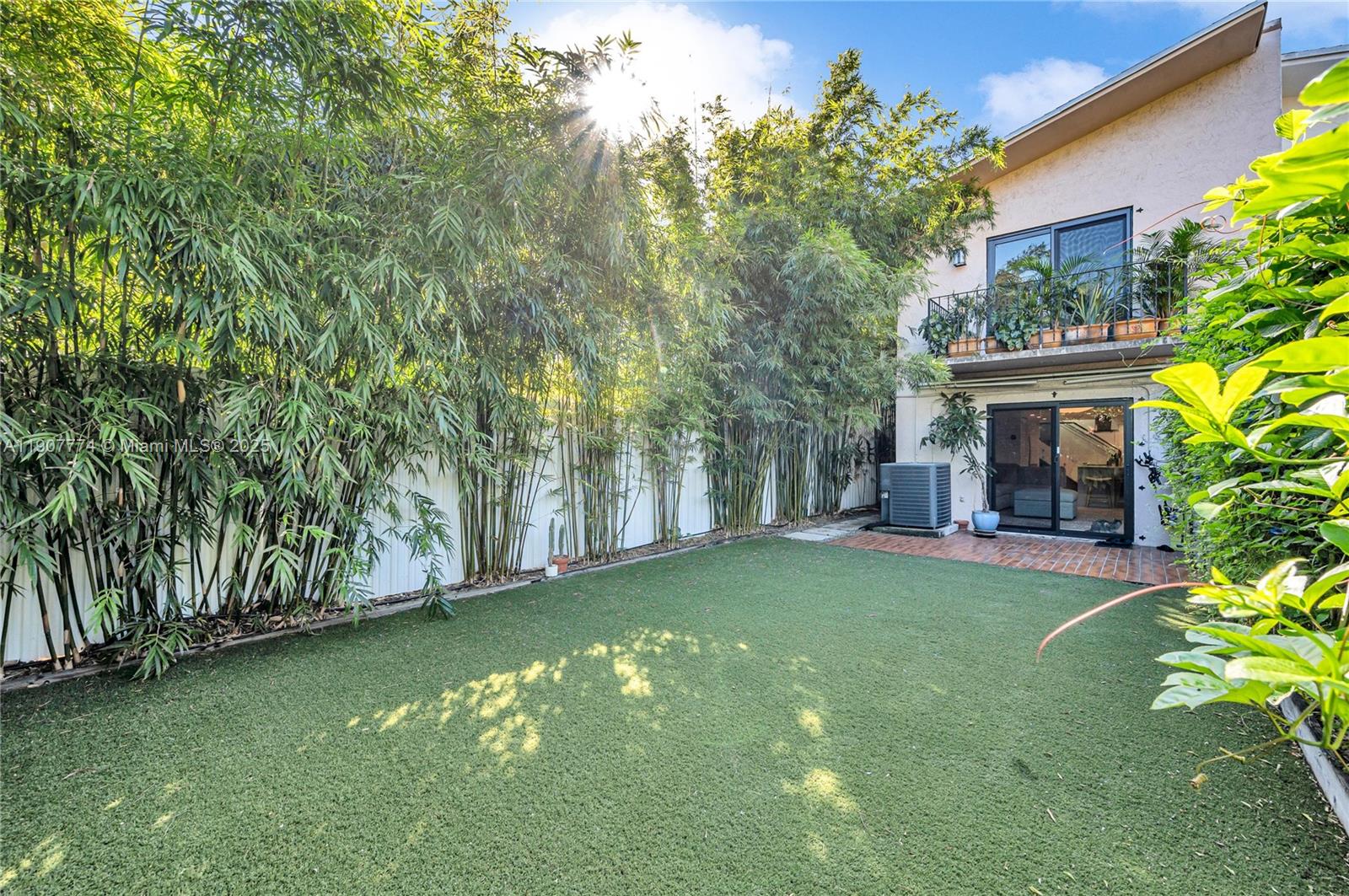 2965 SW 25th Ter # 2965