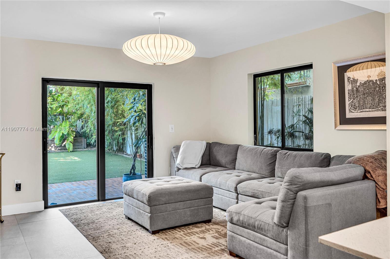 2965 SW 25th Ter # 2965