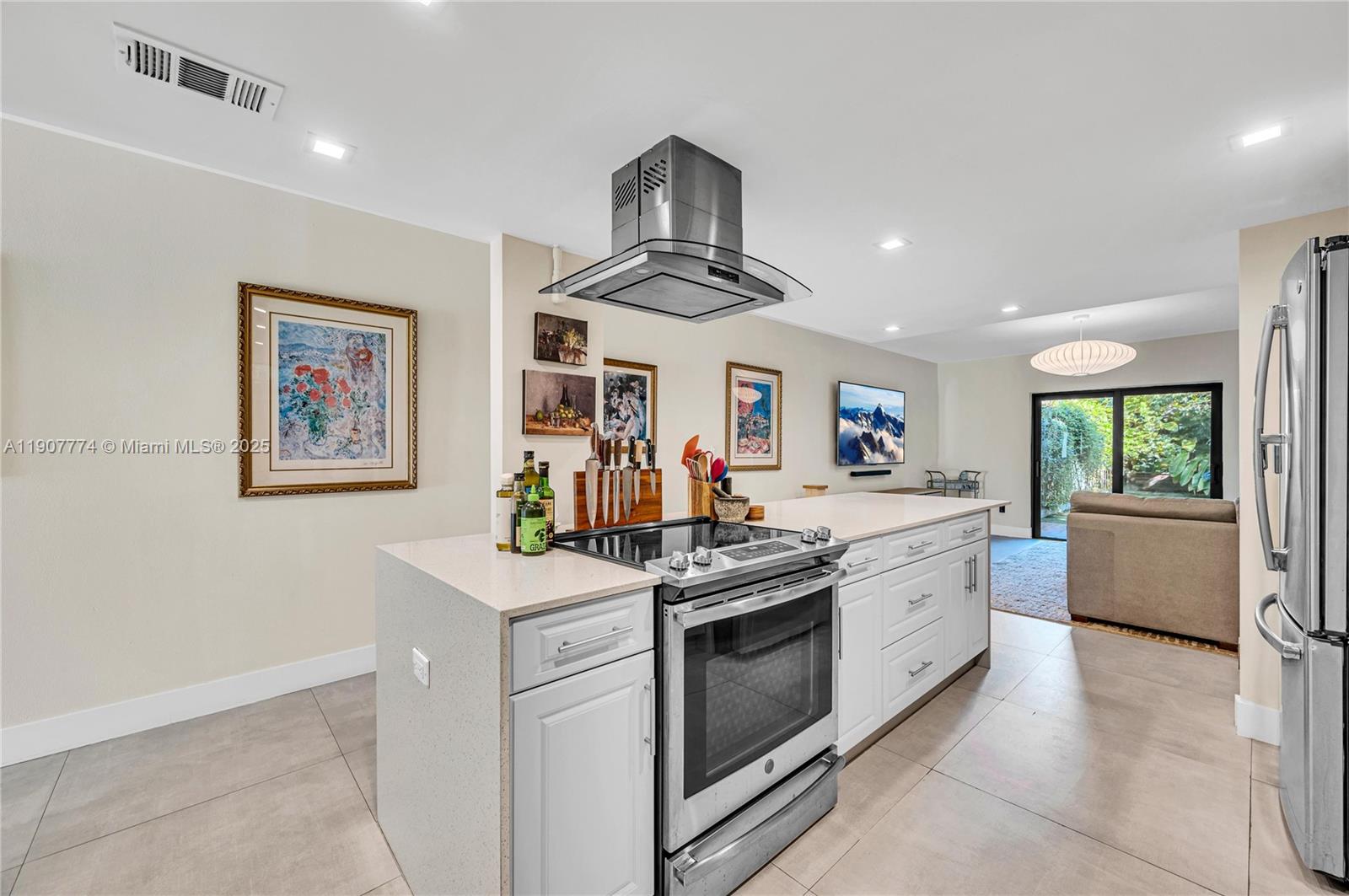 2965 SW 25th Ter # 2965