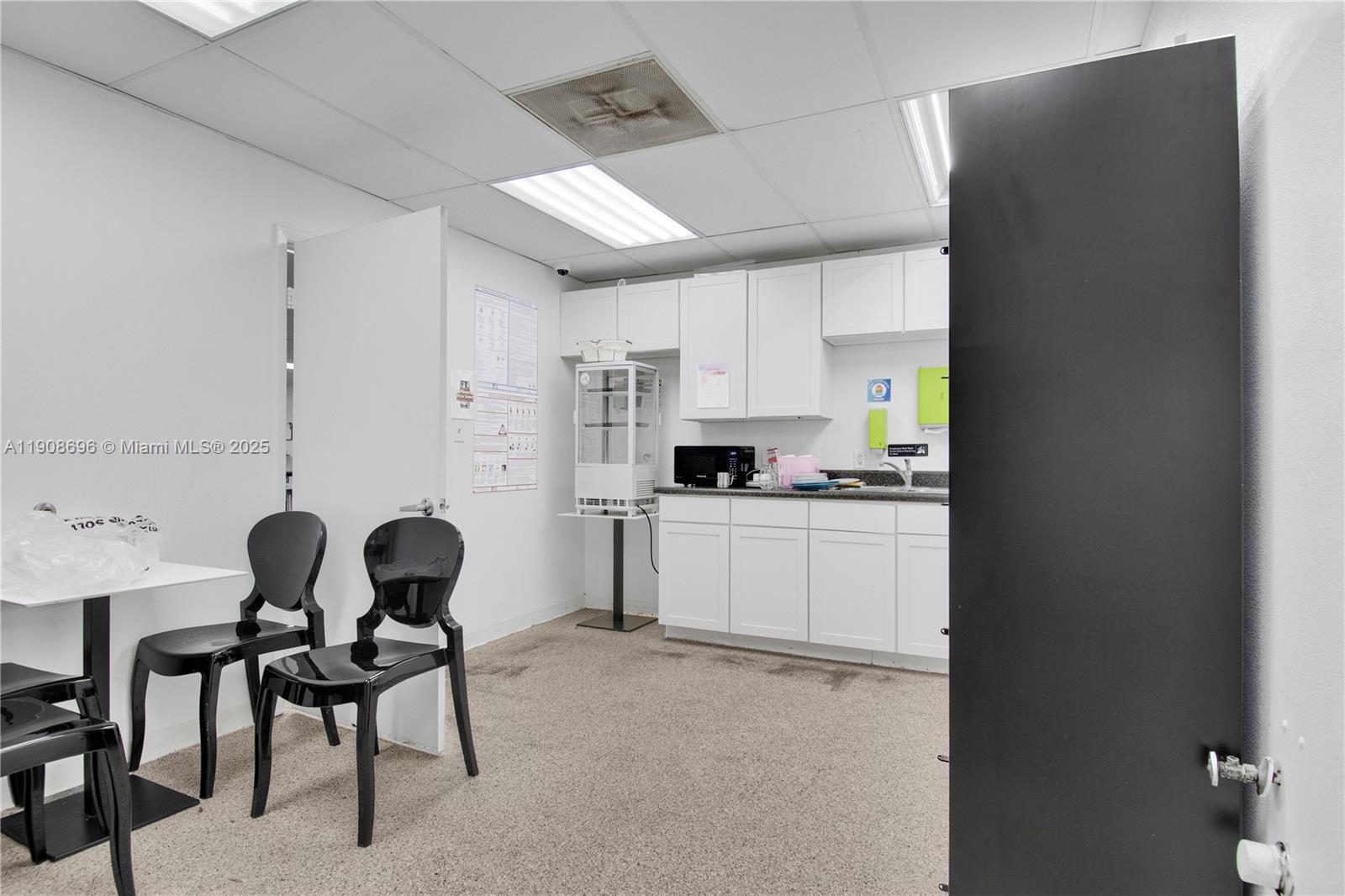 1786 SR State Road 436