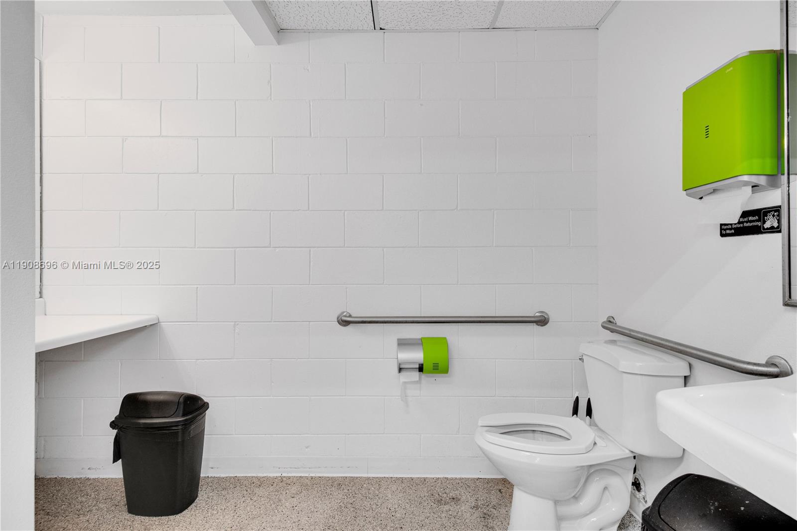 1786 SR State Road 436