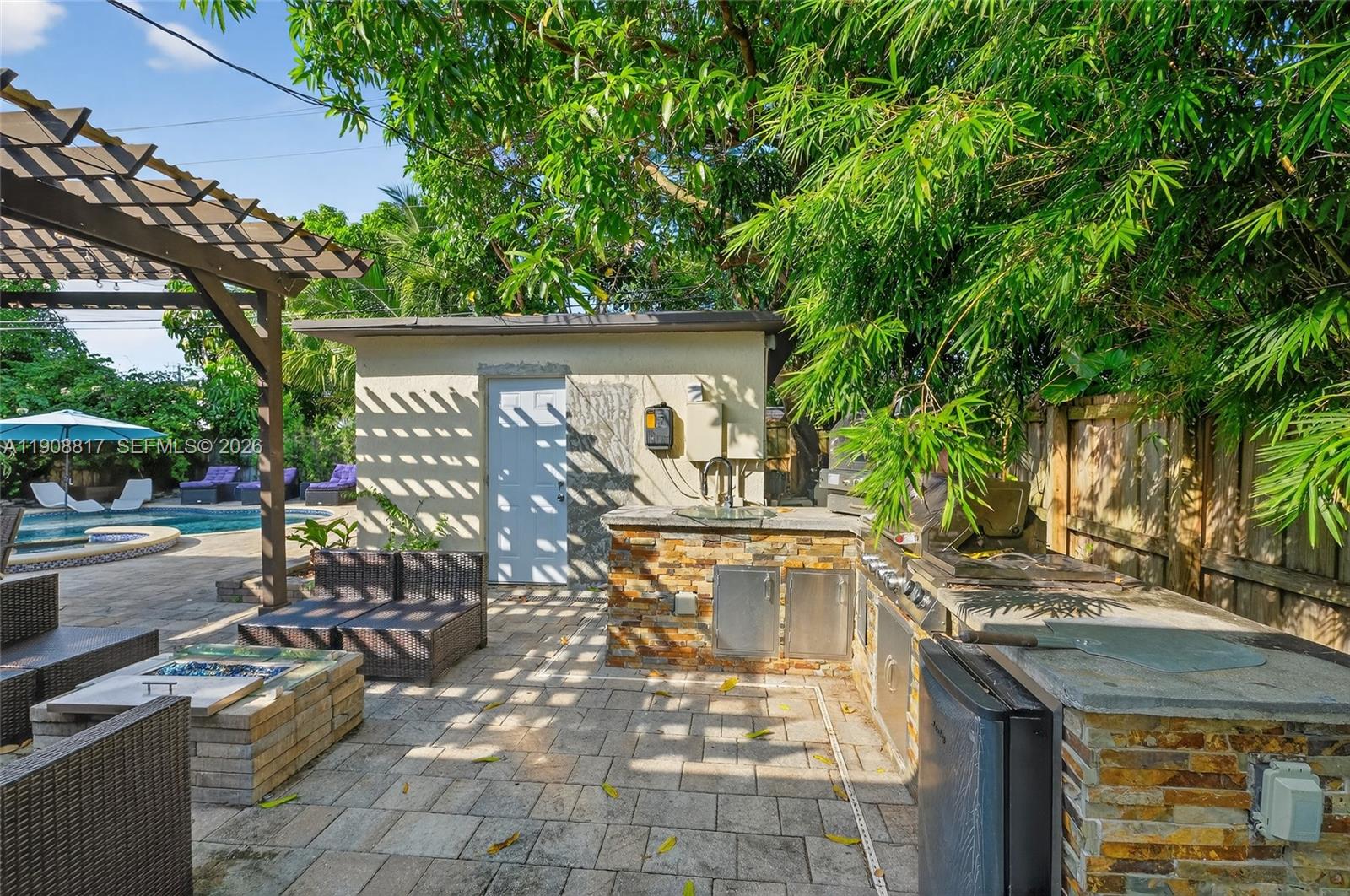 155 NW 124th St
