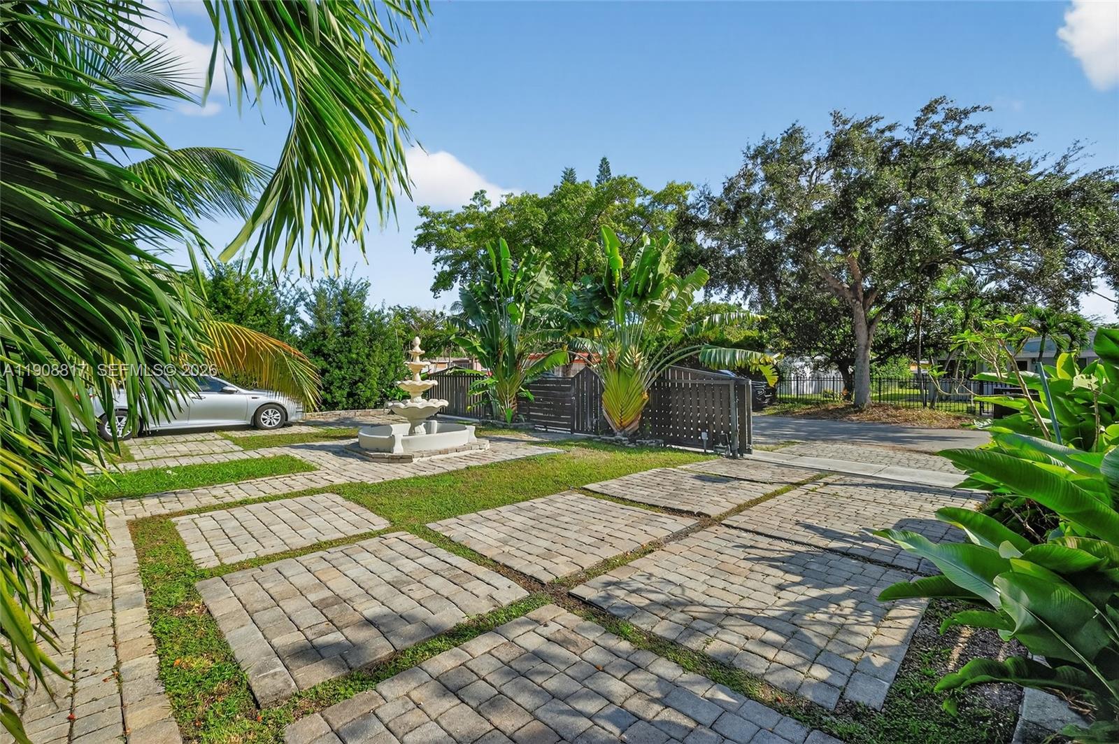 155 NW 124th St