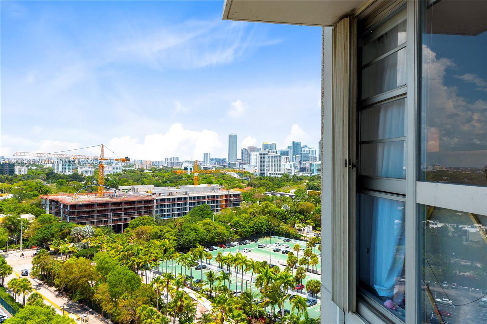 2451 Brickell Ave # 16K