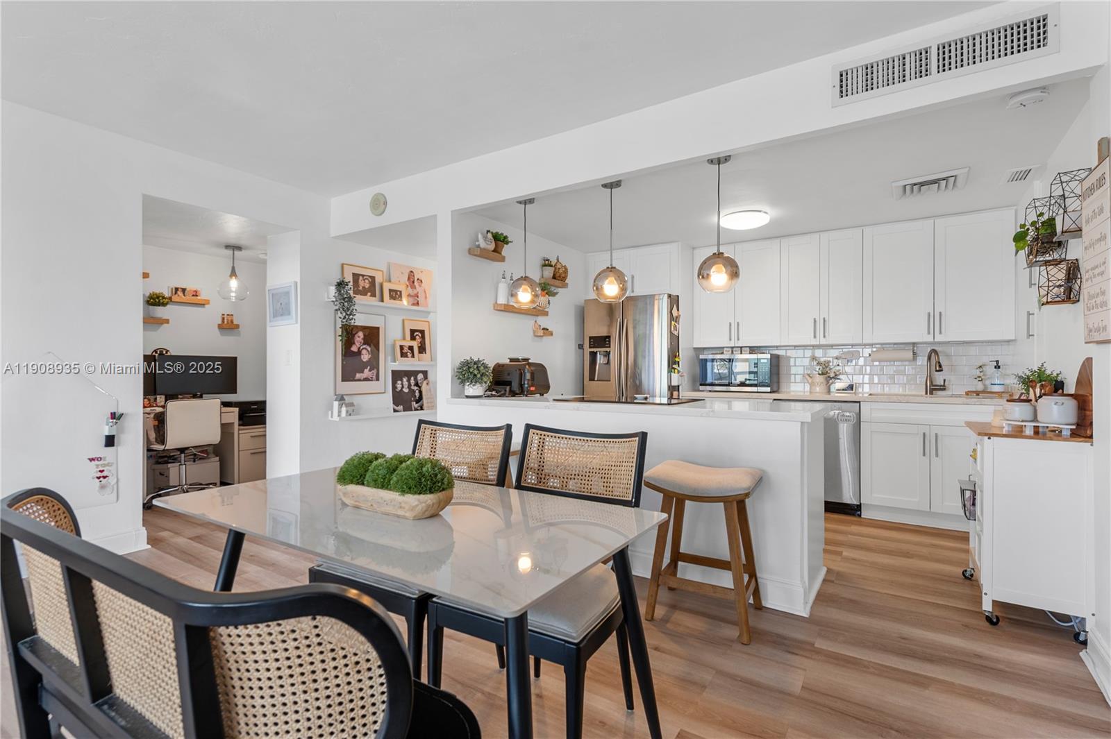 2451 Brickell Ave # 16K