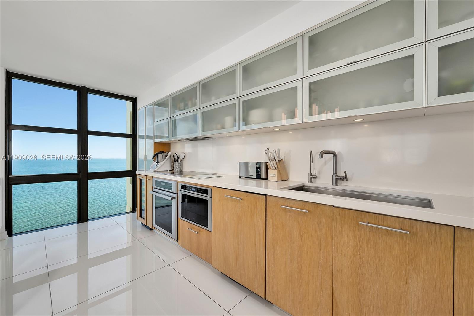 1111 Crandon Blvd # A801