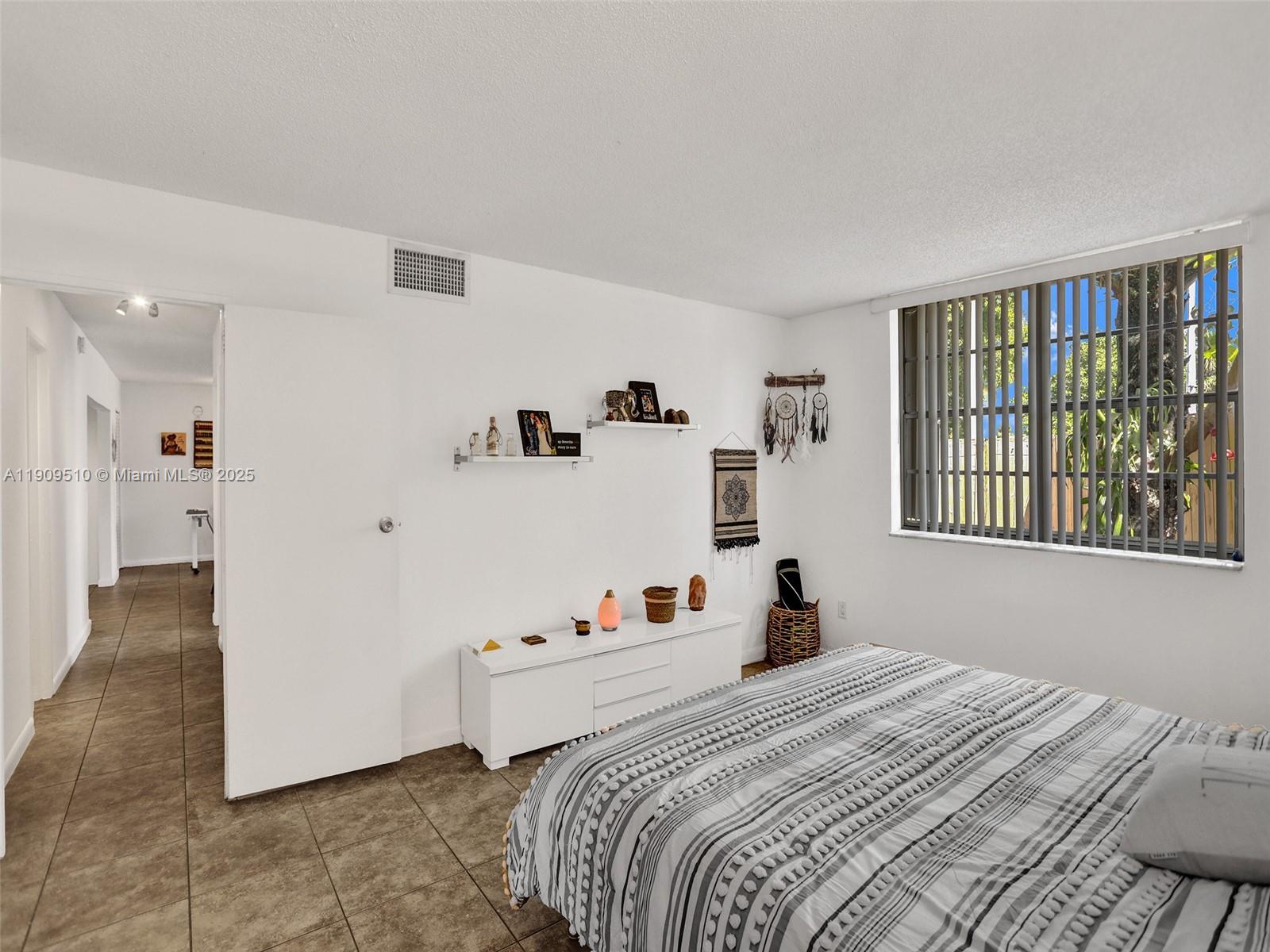 4154 NW 79th Ave # 1D