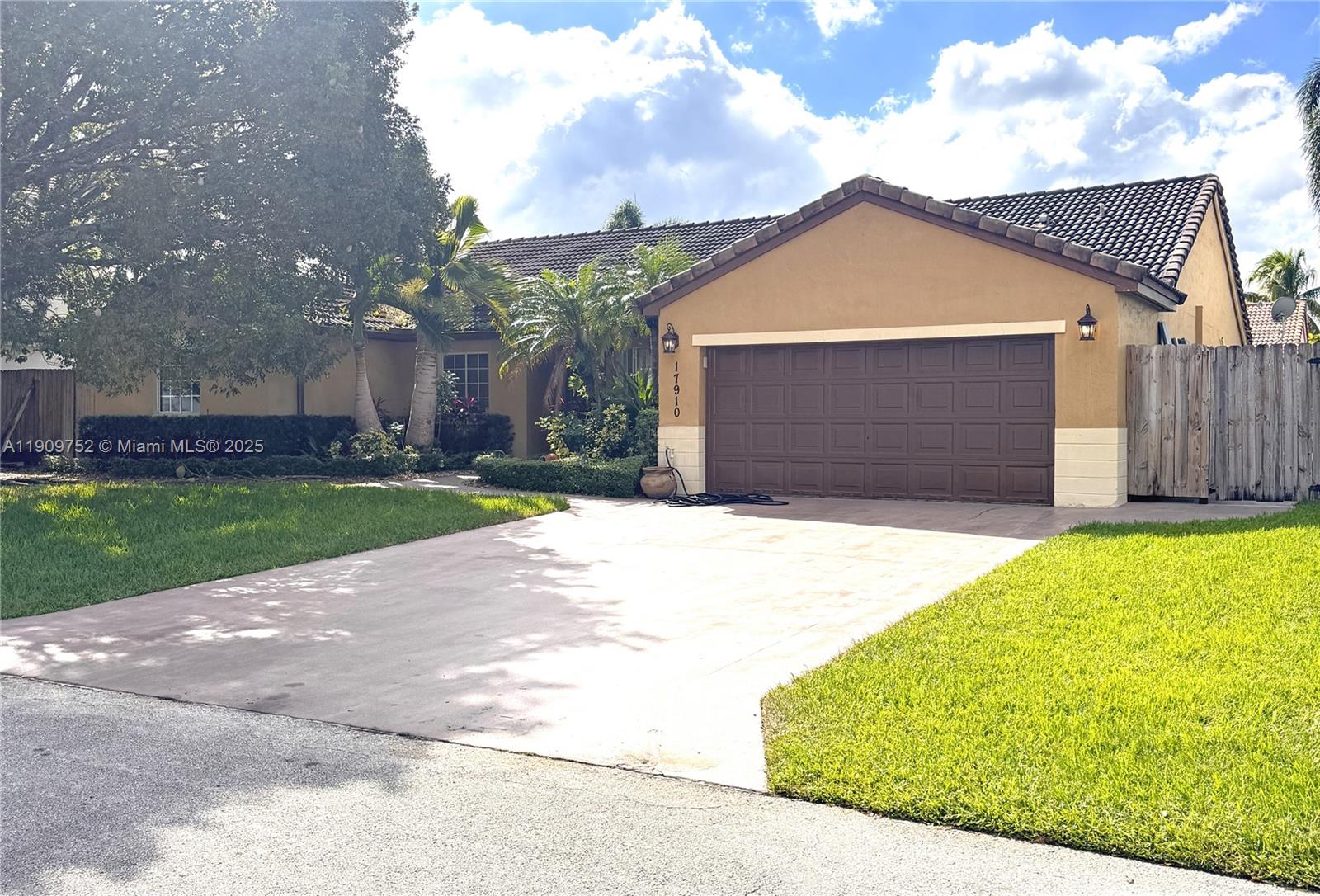 17910 SW 137th Ct Unit: *