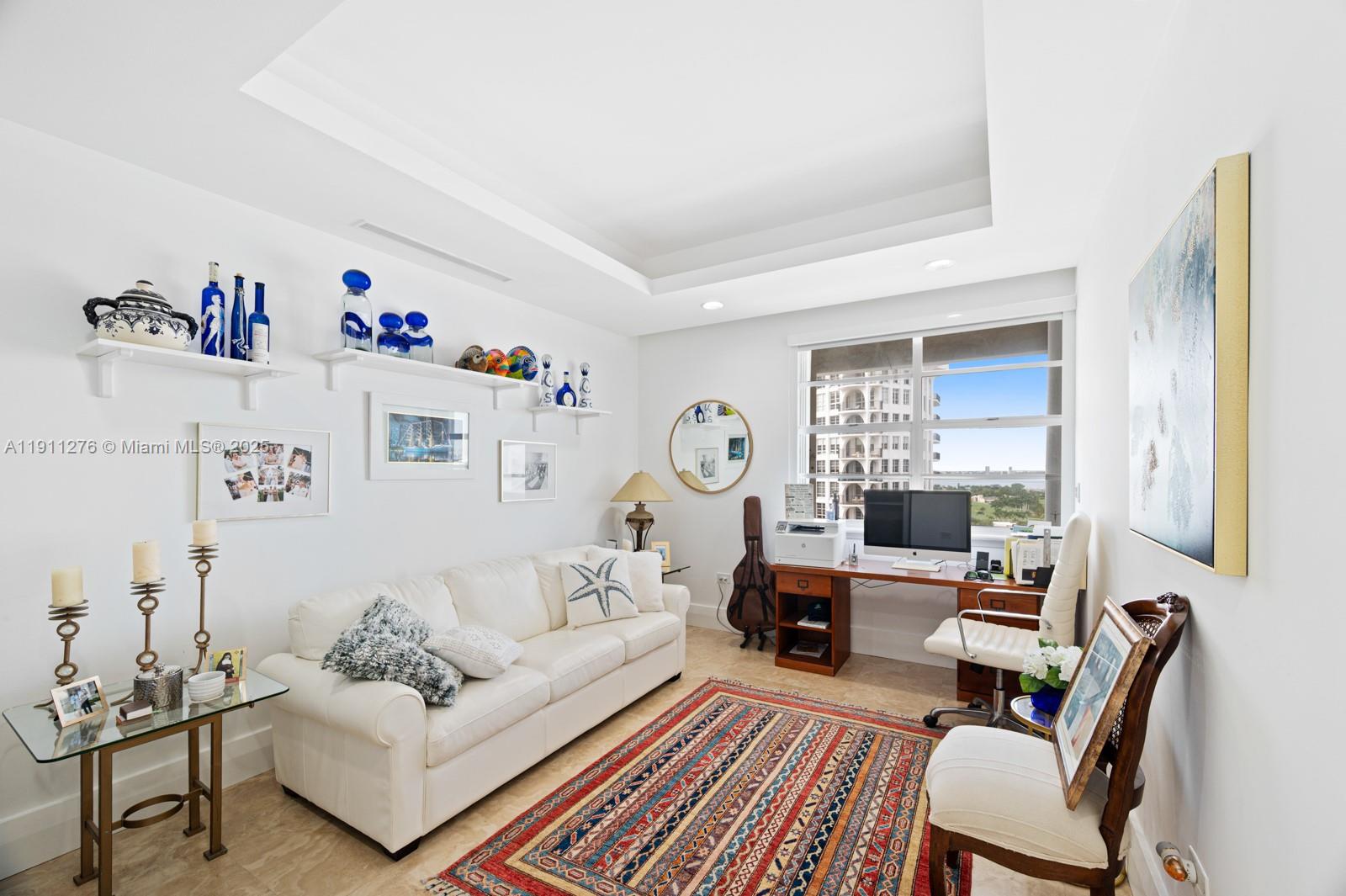 5701 Collins Ave Unit: PH01
