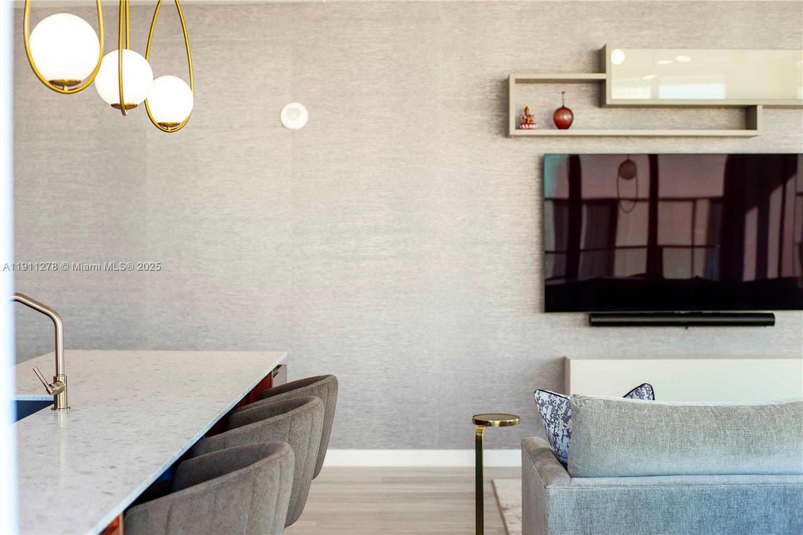 2655 S Bayshore Dr # 1412