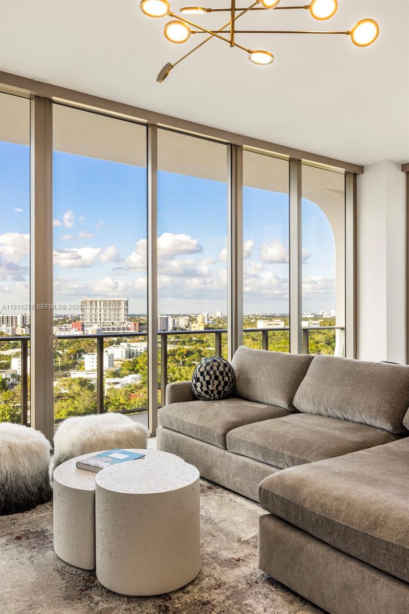 2655 S Bayshore Dr # 1412