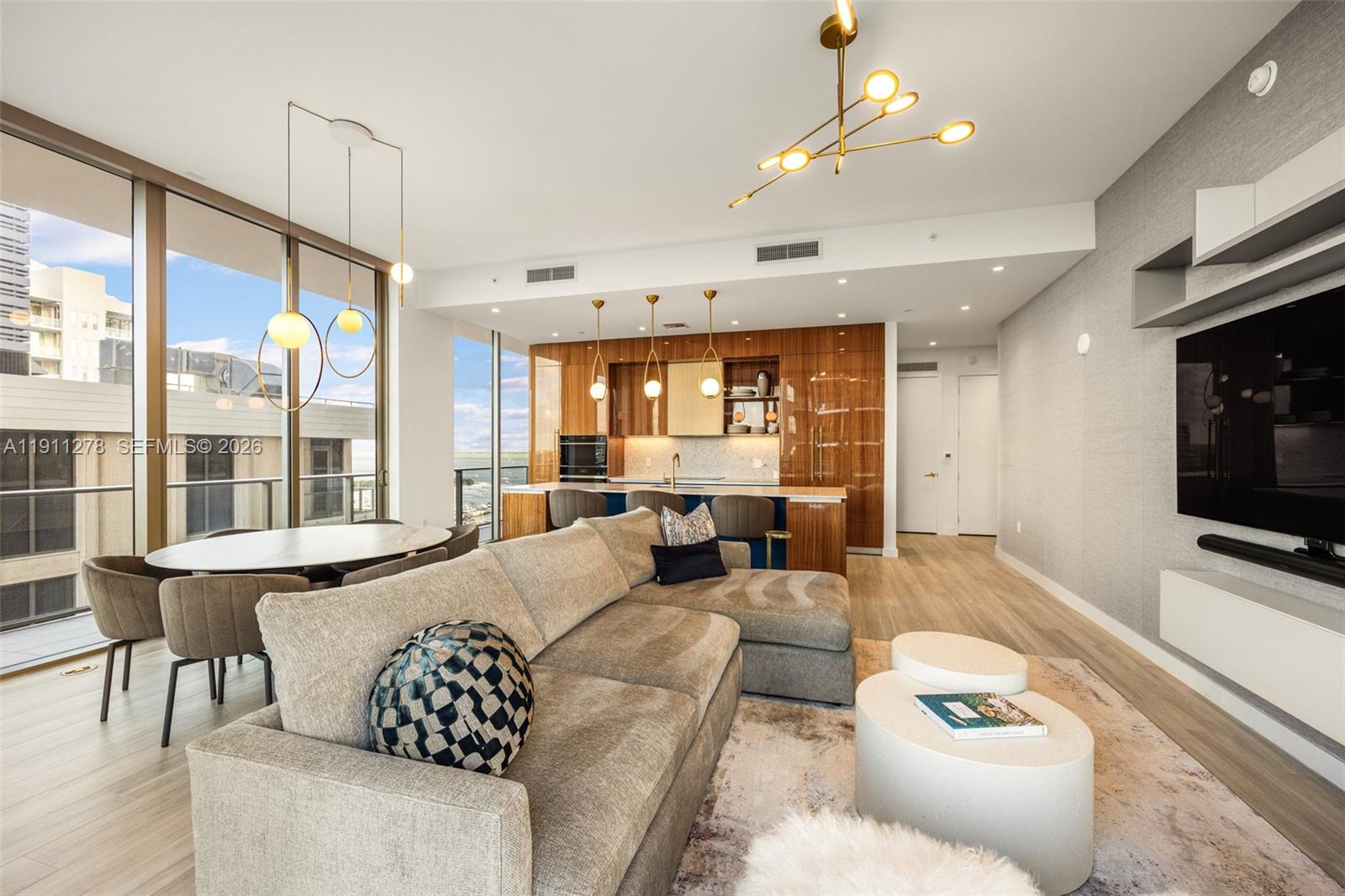 2655 S Bayshore Dr # 1412