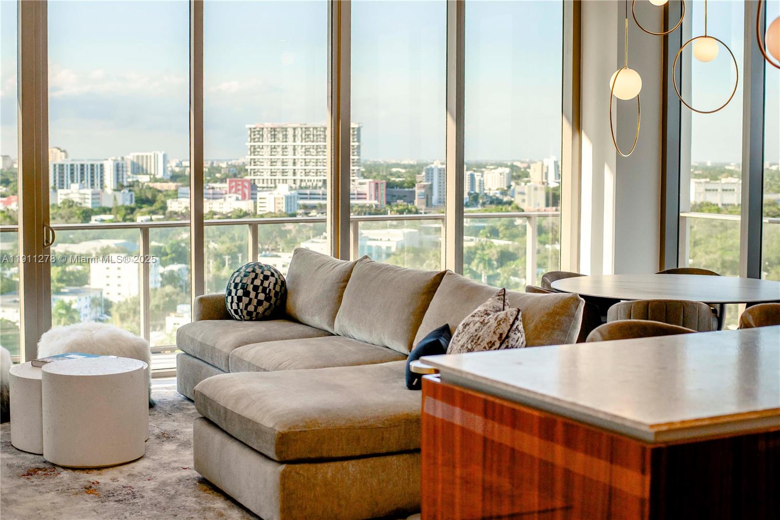 2655 S Bayshore Dr # 1412