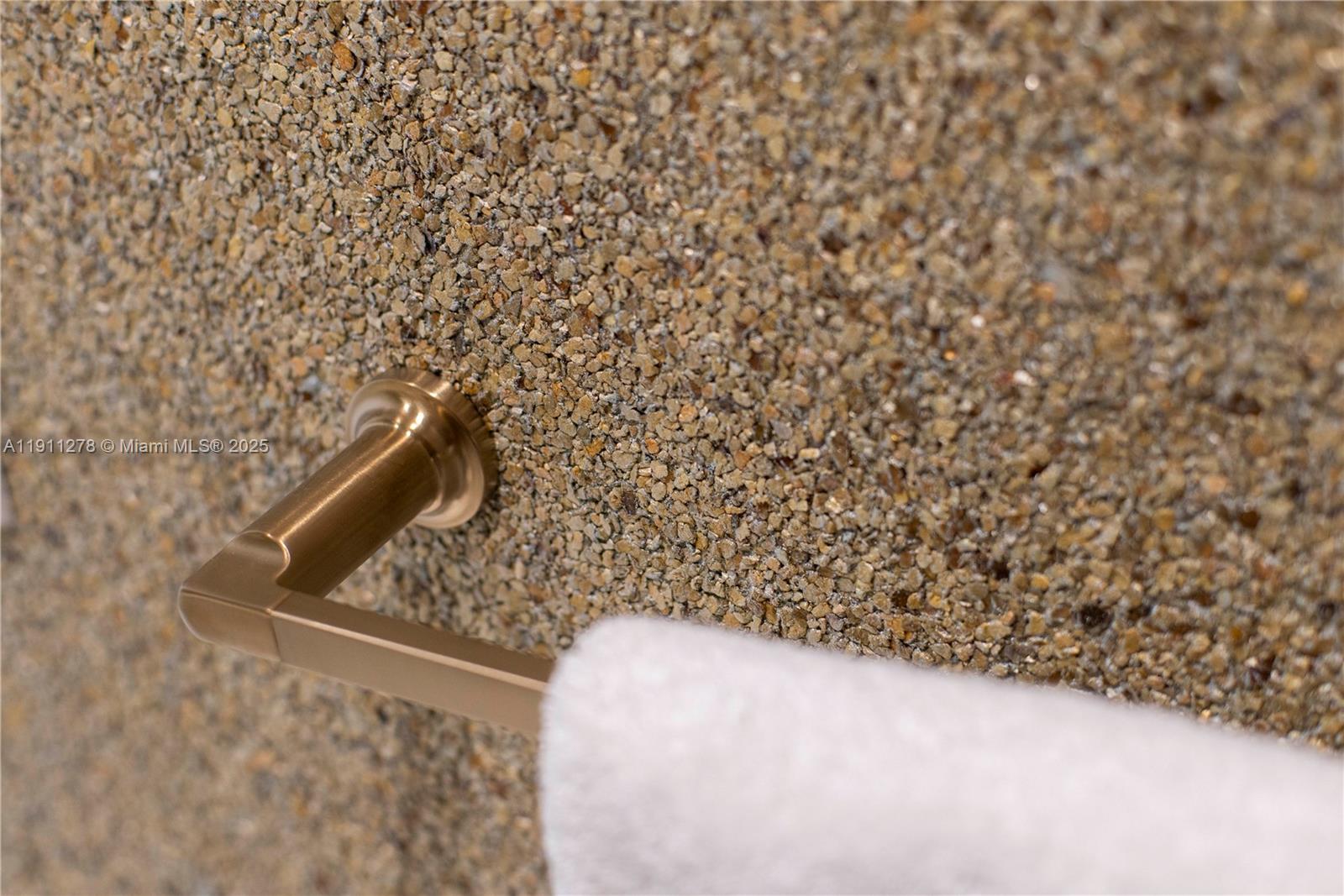 2655 S Bayshore Dr # 1412