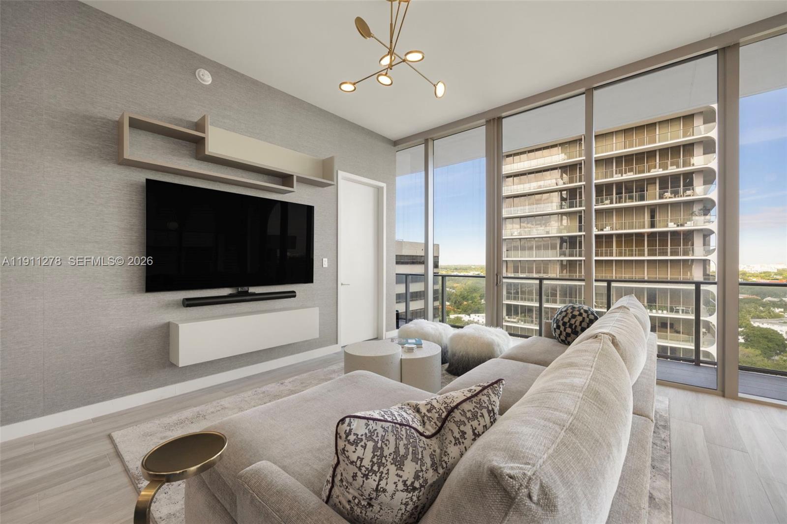 2655 S Bayshore Dr # 1412