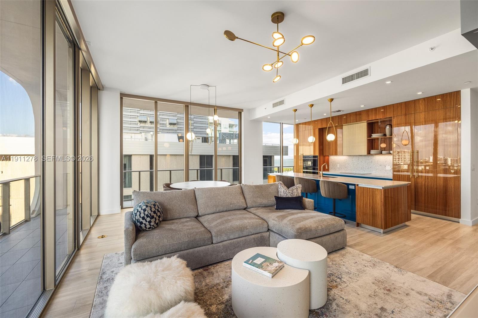 2655 S Bayshore Dr # 1412