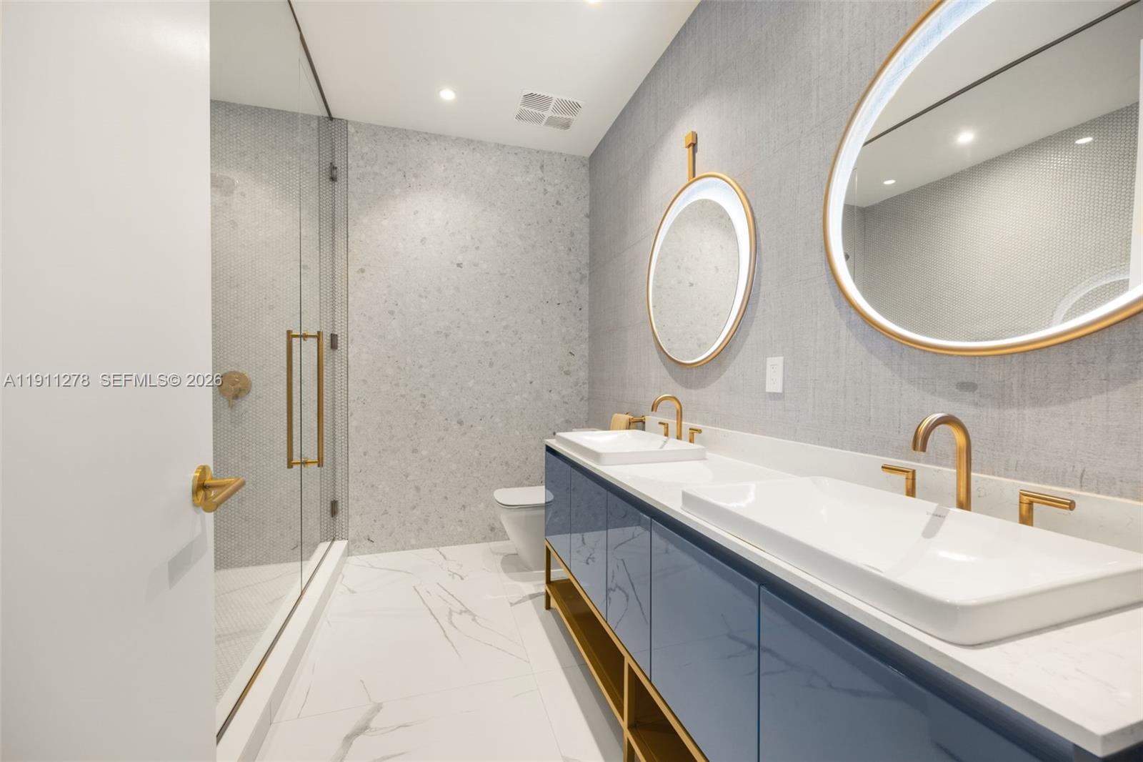 2655 S Bayshore Dr # 1412