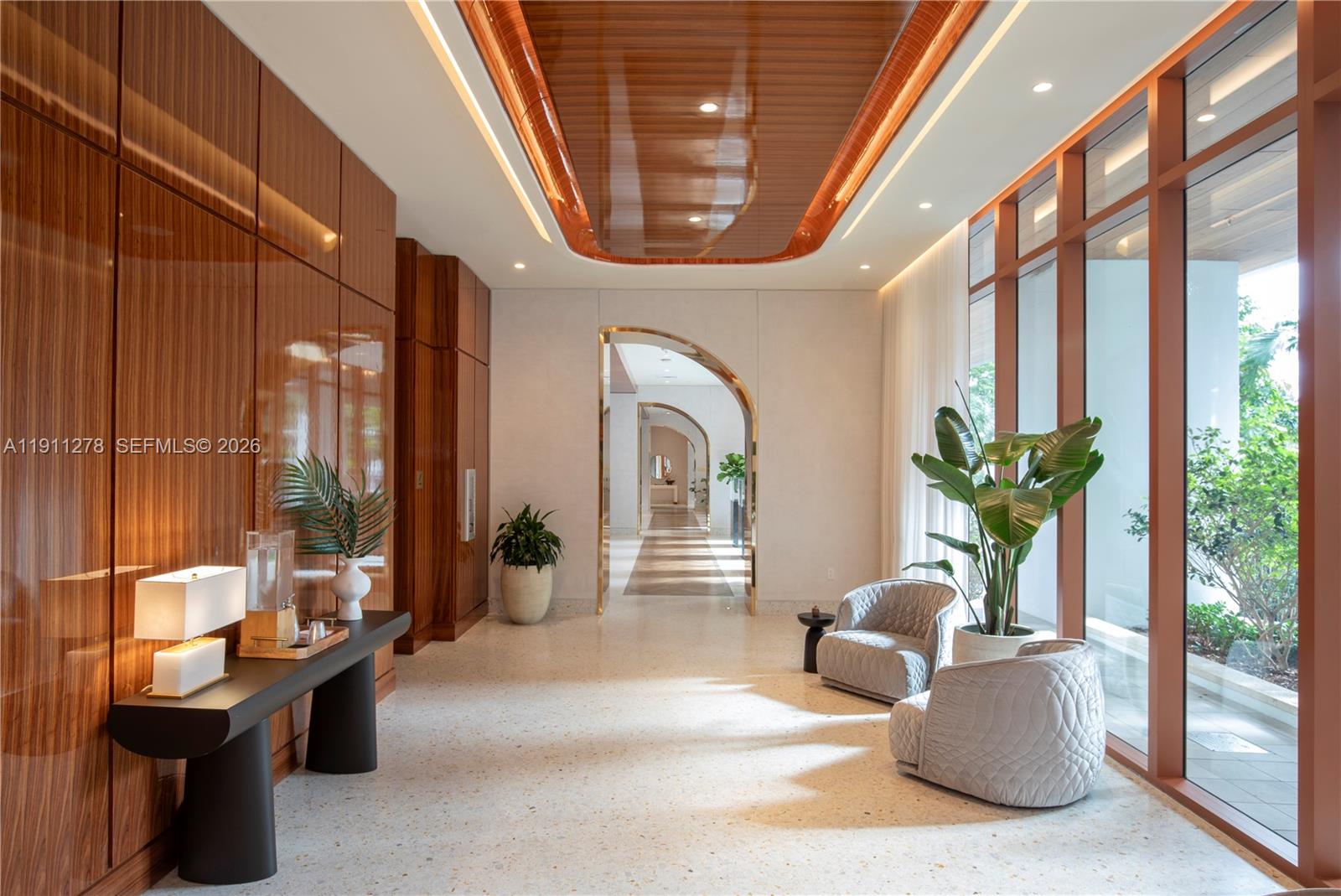 2655 S Bayshore Dr # 1412