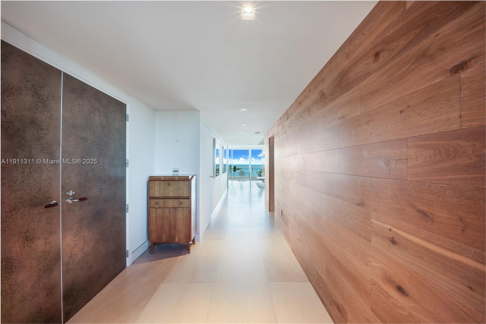 2627 S Bayshore Dr # 1103