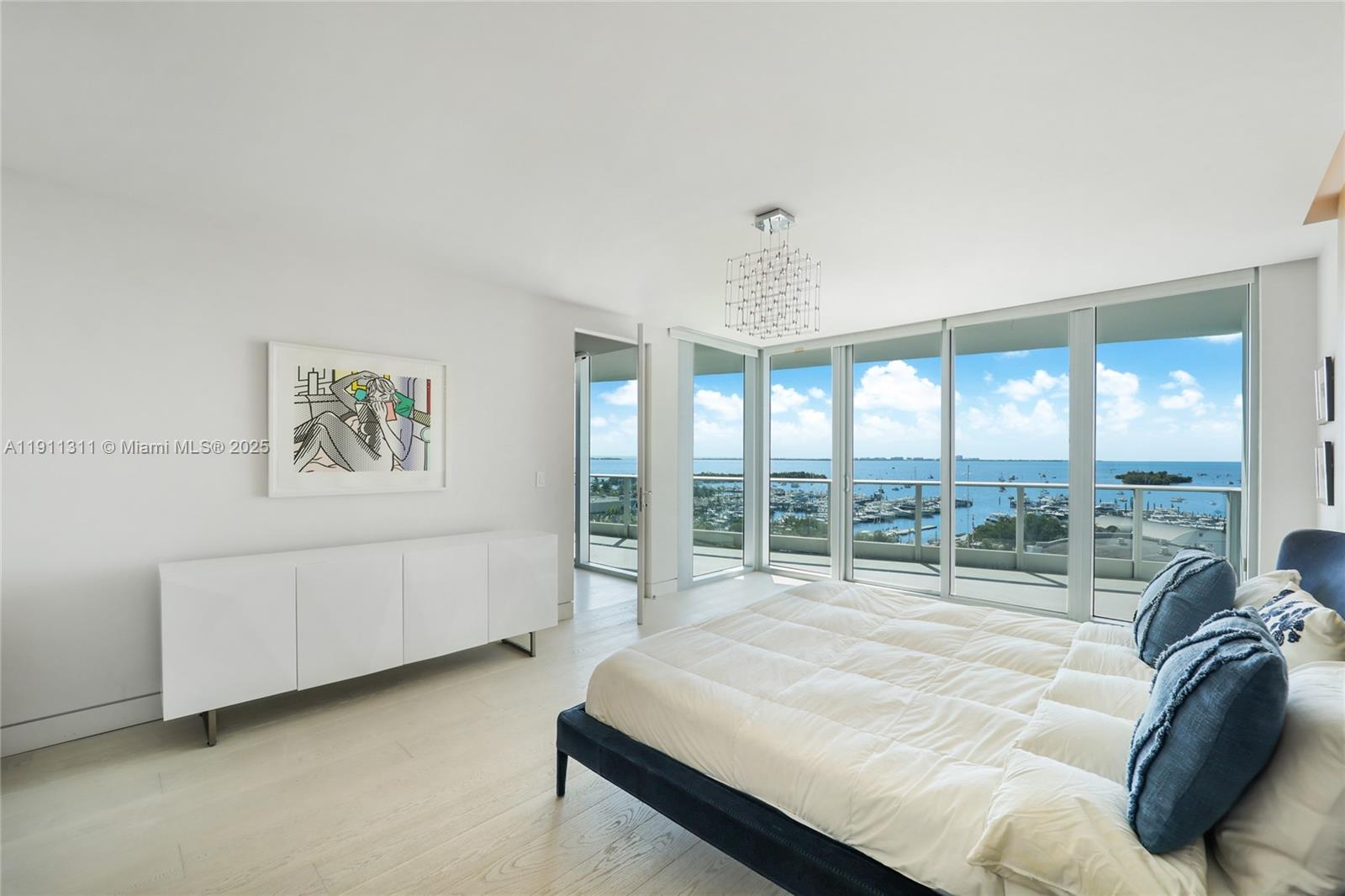 2627 S Bayshore Dr # 1103