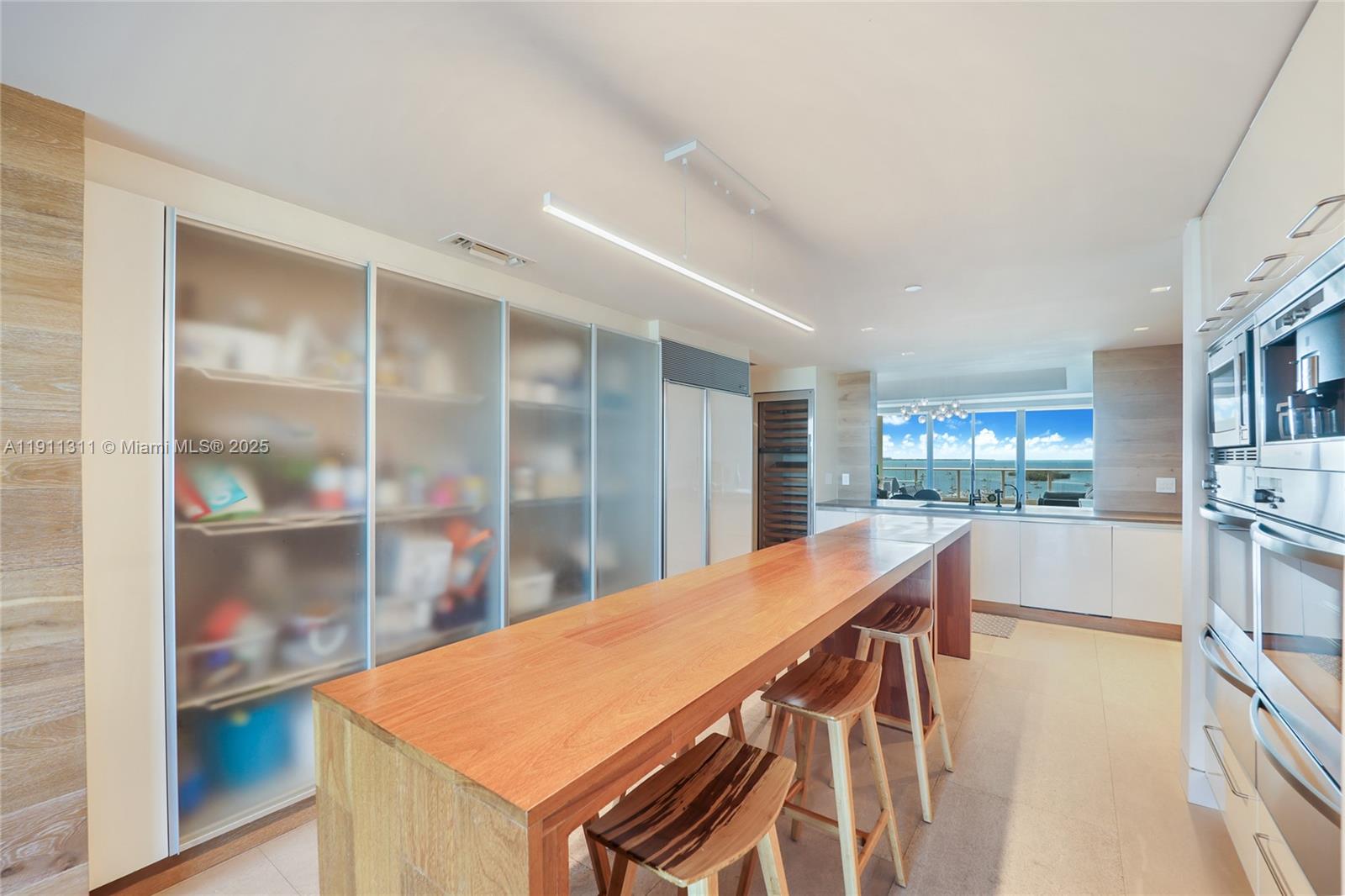 2627 S Bayshore Dr # 1103