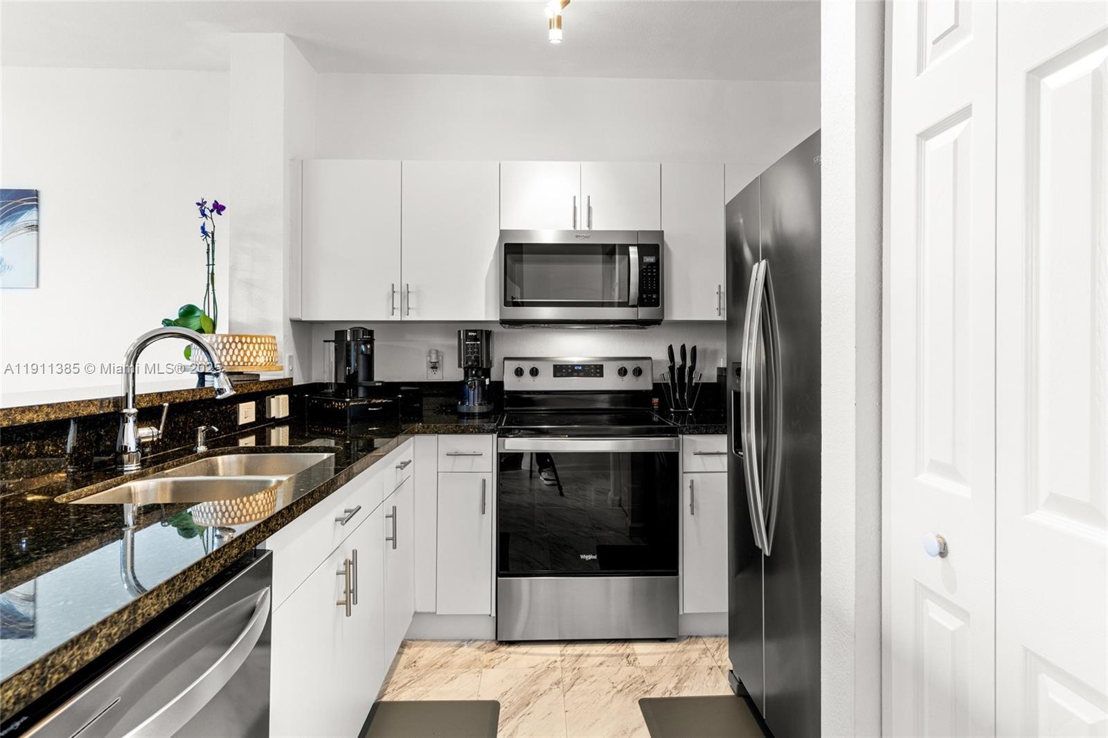 230 SE 29th Ave # 21