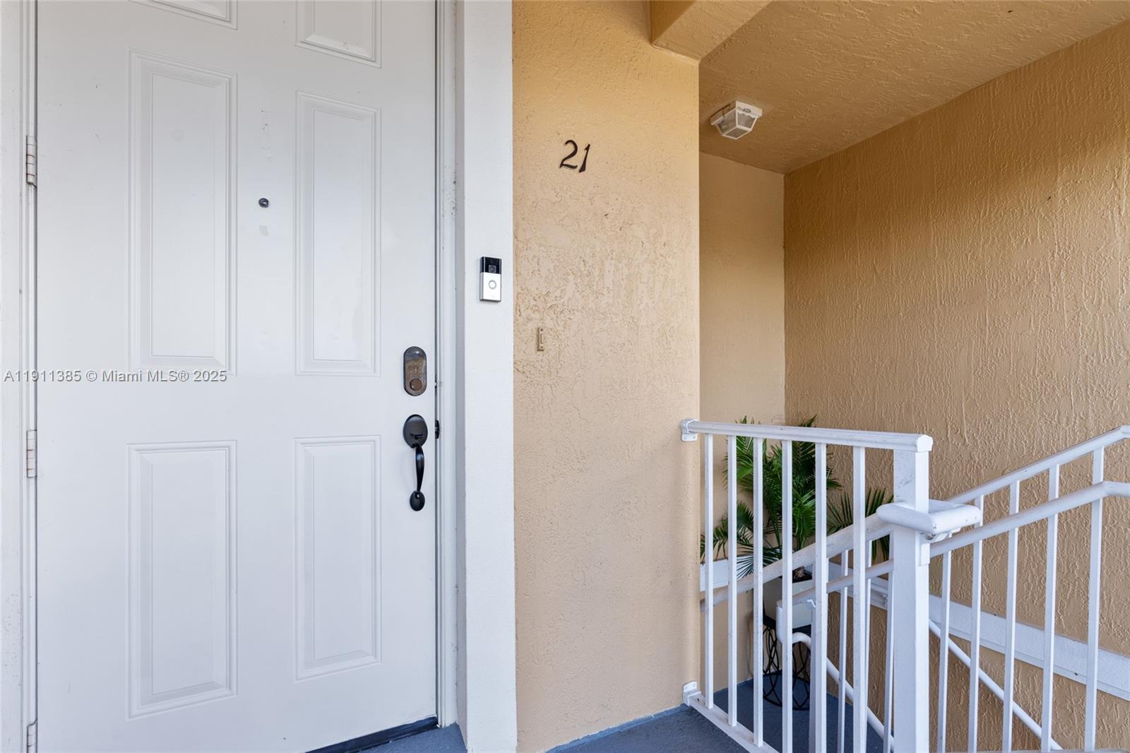 230 SE 29th Ave # 21