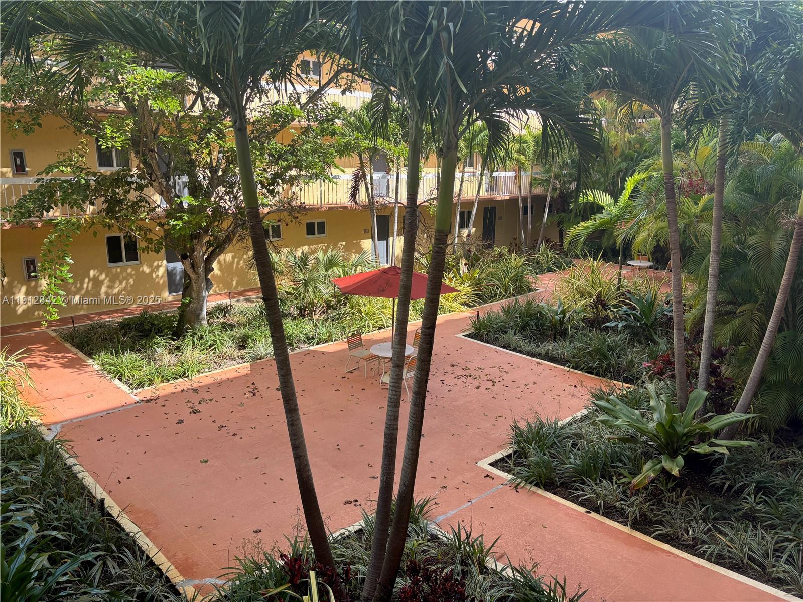 7825 Camino Real # 206 Unit: J-206