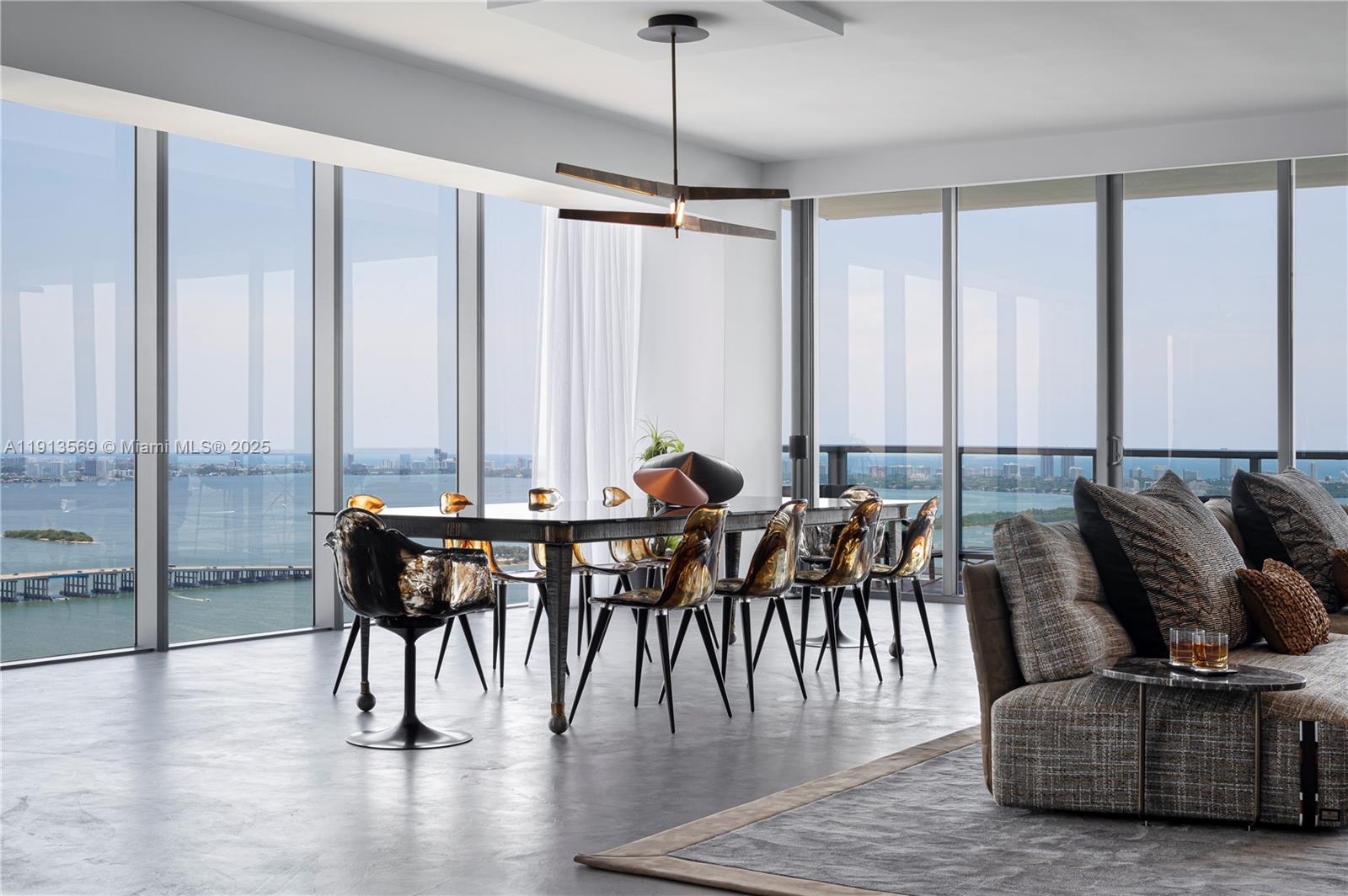 788 NE 23rd St # 4102