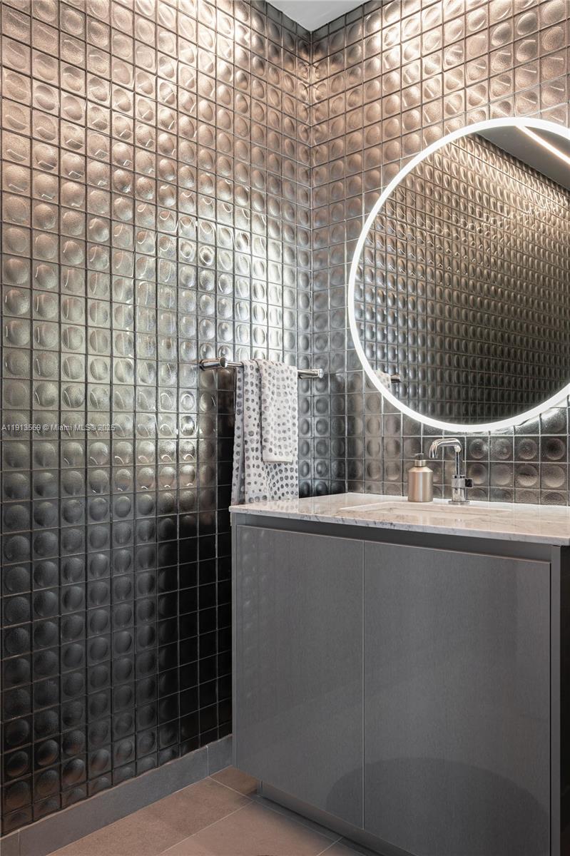 788 NE 23rd St # 4102