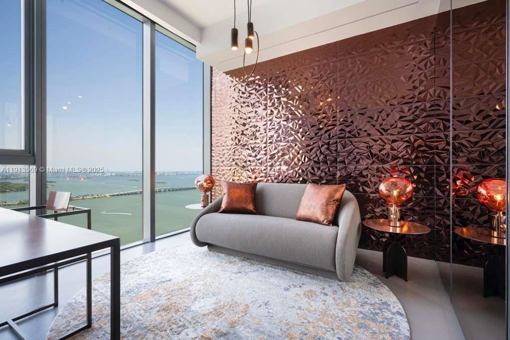 788 NE 23rd St # 4102